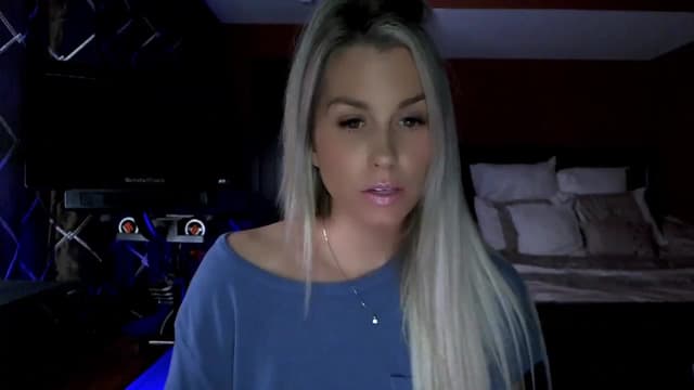 Gallery image thumbnail from Cora9's myfreecams stream on, 11/30/2023, 05:05 image 13 of 20