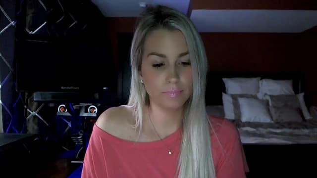 Gallery image thumbnail from Cora9's myfreecams stream on, 12/04/2023, 05:40 image 16 of 20