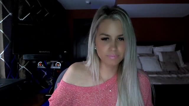 Gallery image thumbnail from Cora9's myfreecams stream on, 12/29/2023, 06:14 image 8 of 20
