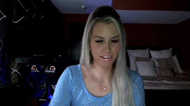 Gallery image thumbnail from Cora9's myfreecams stream on, 01/04/2024, 06:19 image 4 of 20