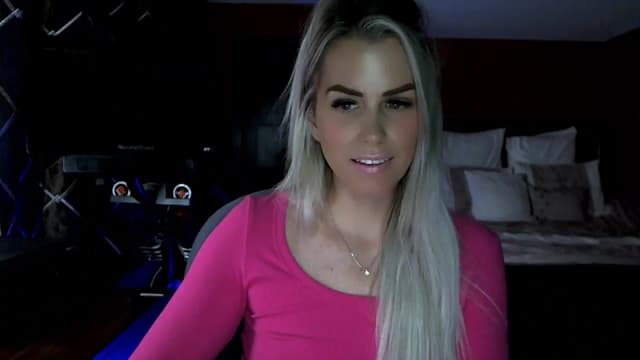 Gallery image thumbnail from Cora9's myfreecams stream on, 01/08/2024, 06:18 image 13 of 20