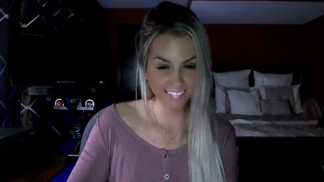 Gallery image thumbnail from Cora9's myfreecams stream on, 01/26/2024, 05:59 image 10 of 20
