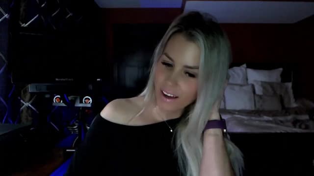 Gallery image thumbnail from Cora9's myfreecams stream on, 01/29/2024, 05:56 image 13 of 20