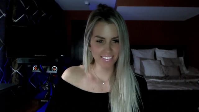 Gallery image thumbnail from Cora9's myfreecams stream on, 02/05/2024, 05:56 image 6 of 20