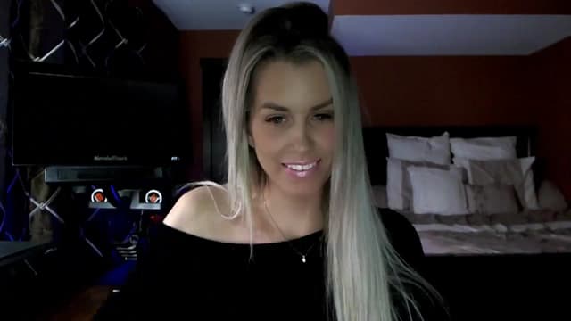 Gallery image thumbnail from Cora9's myfreecams stream on, 02/13/2024, 05:56 image 5 of 20