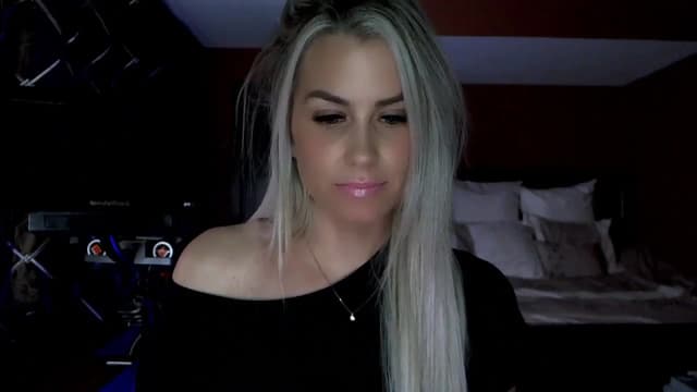 Gallery image thumbnail from Cora9's myfreecams stream on, 03/05/2024, 05:25 image 11 of 20