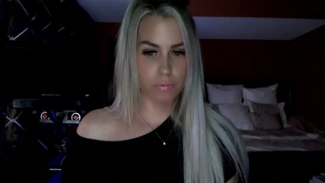 Gallery image thumbnail from Cora9's myfreecams stream on, 03/05/2024, 05:25 image 4 of 20