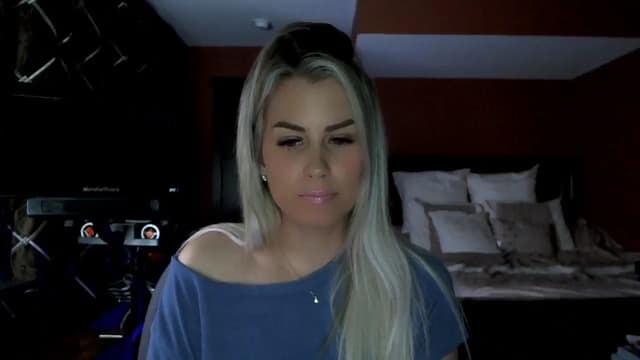 Gallery image thumbnail from Cora9's myfreecams stream on, 03/11/2024, 04:13 image 13 of 20