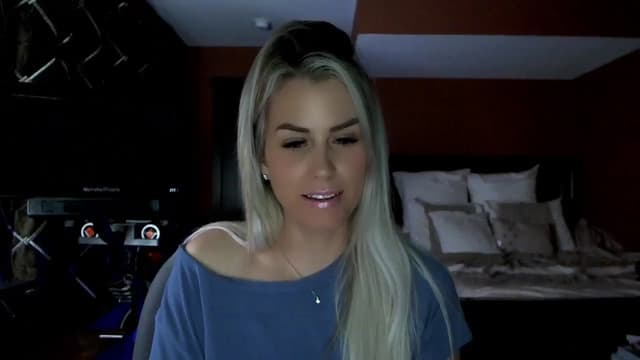 Gallery image thumbnail from Cora9's myfreecams stream on, 03/11/2024, 04:13 image 14 of 20