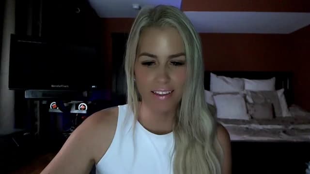 Gallery image thumbnail from Cora9's myfreecams stream on, 06/05/2024, 04:26 image 6 of 20