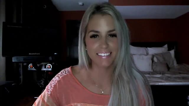 Gallery image thumbnail from Cora9's myfreecams stream on, 07/25/2024, 03:56 image 8 of 20