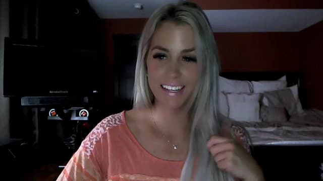 Gallery image thumbnail from Cora9's myfreecams stream on, 07/25/2024, 03:56 image 1 of 20