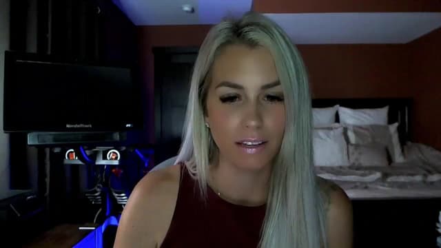 Gallery image thumbnail from Cora9's myfreecams stream on, 08/29/2024, 03:52 image 14 of 20