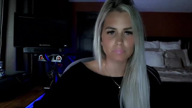 Gallery image thumbnail from Cora9's myfreecams stream on, 09/10/2024, 04:07 image 10 of 20