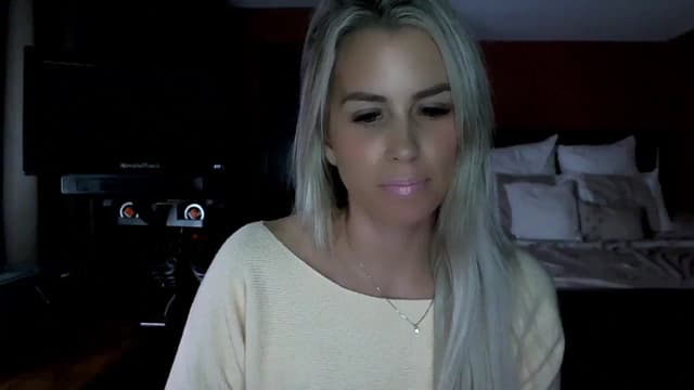 Gallery image thumbnail from Cora9's myfreecams stream on, 11/04/2024, 05:29 image 7 of 20