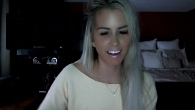 Gallery image thumbnail from Cora9's myfreecams stream on, 11/04/2024, 05:29 image 17 of 20