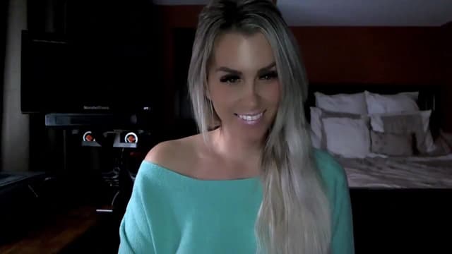 Gallery image thumbnail from Cora9's myfreecams stream on, 11/20/2024, 04:49 image 12 of 20