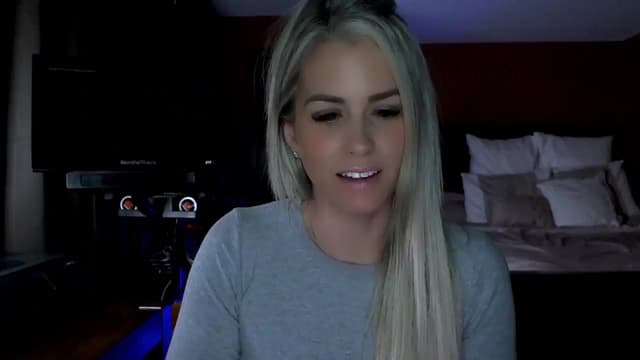 Gallery image thumbnail from Cora9's myfreecams stream on, 03/27/2025, 04:29 image 1 of 20