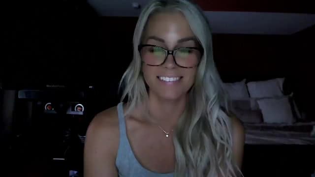 Gallery image thumbnail from Cora9's myfreecams stream on, 09/05/2025, 05:49 image 20 of 20