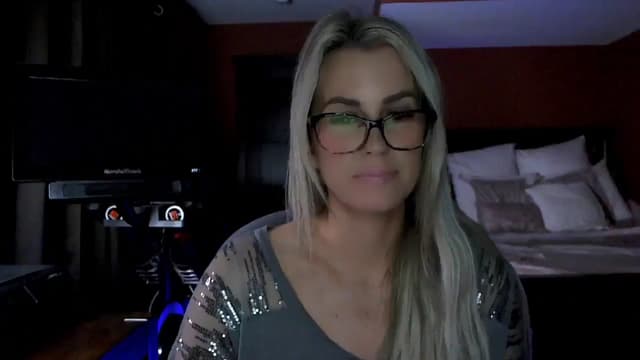 Gallery image thumbnail from Cora9's myfreecams stream on, 02/19/2026, 06:30 image 3 of 20