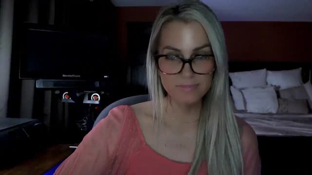 Gallery image thumbnail from Cora9's myfreecams stream on, 03/19/2026, 05:00 image 6 of 20