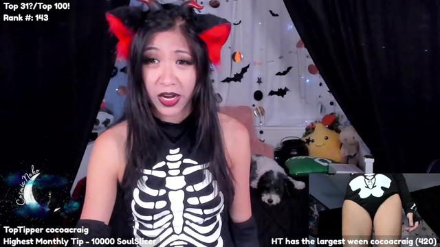Gallery image thumbnail from CosmicNeko's myfreecams stream on, 10/18/2023, 04:32 image 4 of 20
