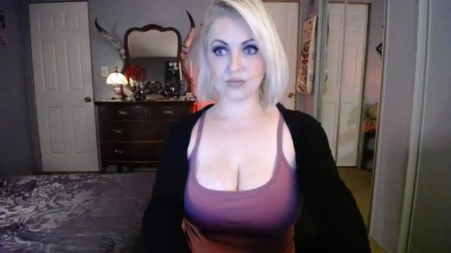 Gallery image thumbnail from Country_Daisy's myfreecams stream on, 12/14/2023, 24:31 image 20 of 20