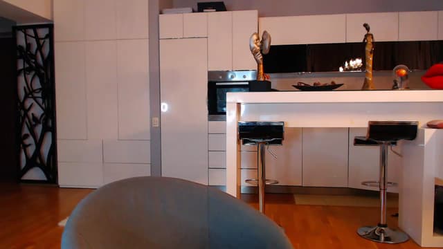 Gallery image thumbnail from D_y_y's myfreecams stream on, 12/03/2022, 03:56 image 18 of 20