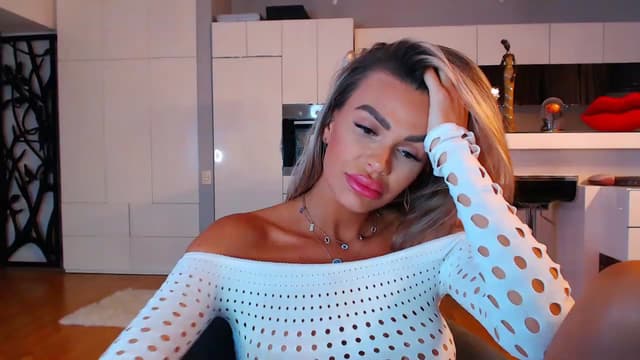 Gallery image thumbnail from D_y_y's myfreecams stream on, 12/05/2022, 04:07 image 15 of 20