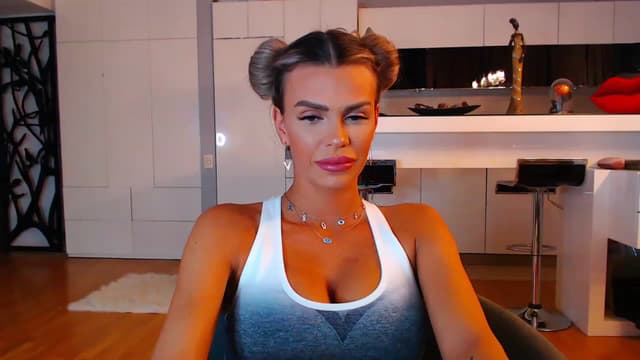 Gallery image thumbnail from D_y_y's myfreecams stream on, 12/06/2022, 05:13 image 4 of 20