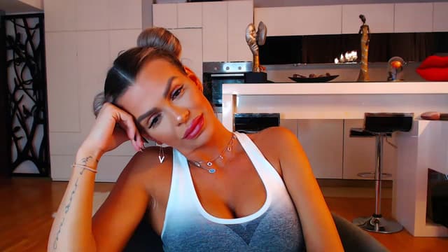 Gallery image thumbnail from D_y_y's myfreecams stream on, 12/06/2022, 05:13 image 15 of 20