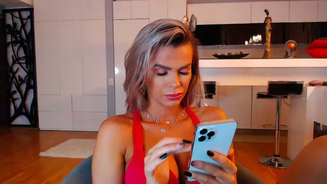 Gallery image thumbnail from D_y_y's myfreecams stream on, 12/07/2022, 02:39 image 19 of 20