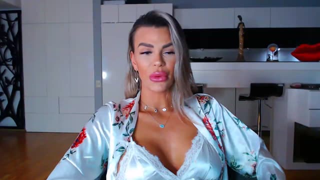Gallery image thumbnail from D_y_y's myfreecams stream on, 01/05/2023, 02:37 image 7 of 20