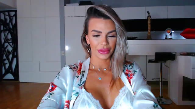 Gallery image thumbnail from D_y_y's myfreecams stream on, 01/05/2023, 03:28 image 12 of 20