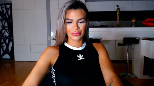 Gallery image thumbnail from D_y_y's myfreecams stream on, 01/14/2023, 04:22 image 5 of 20