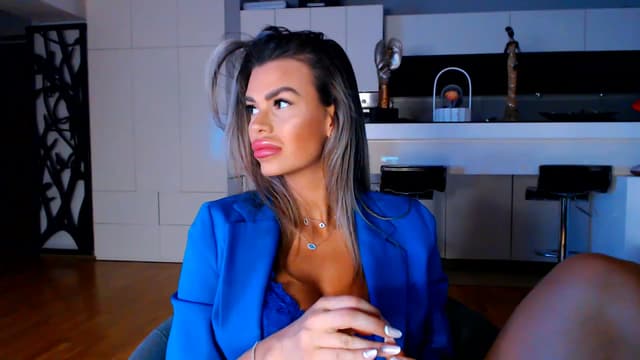 Gallery image thumbnail from D_y_y's myfreecams stream on, 01/29/2023, 05:07 image 13 of 20