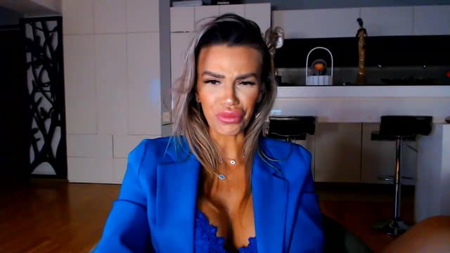 Gallery image thumbnail from D_y_y's myfreecams stream on, 01/29/2023, 05:07 image 14 of 20
