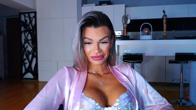 Gallery image thumbnail from D_y_y's myfreecams stream on, 01/31/2023, 06:04 image 17 of 20