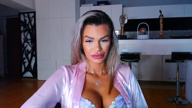 Gallery image thumbnail from D_y_y's myfreecams stream on, 01/31/2023, 06:04 image 13 of 20