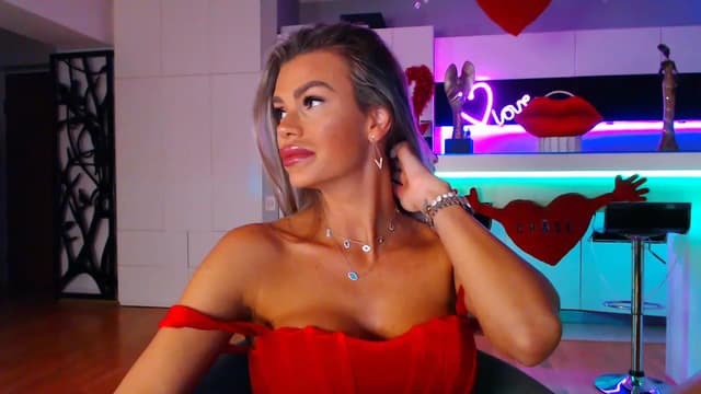 Gallery image thumbnail from D_y_y's myfreecams stream on, 02/14/2023, 05:43 image 4 of 20
