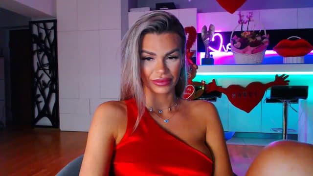 Gallery image thumbnail from D_y_y's myfreecams stream on, 02/15/2023, 04:45 image 14 of 20