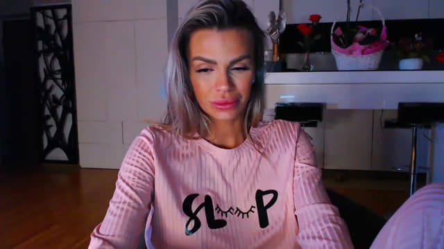 Gallery image thumbnail from D_y_y's myfreecams stream on, 03/06/2023, 03:21 image 20 of 20
