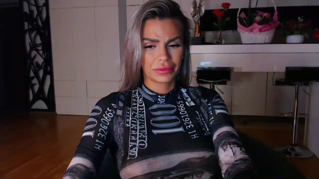 Gallery image thumbnail from D_y_y's myfreecams stream on, 03/06/2023, 03:21 image 13 of 20