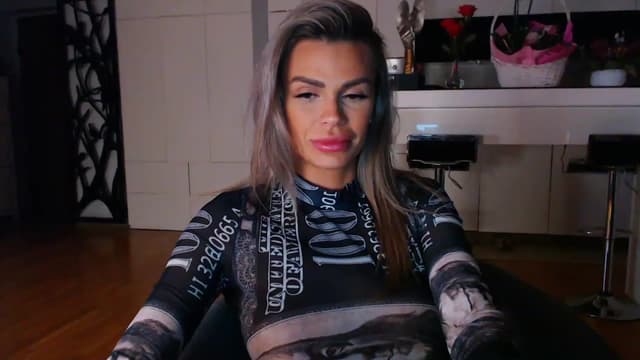 Gallery image thumbnail from D_y_y's myfreecams stream on, 03/06/2023, 03:21 image 14 of 20
