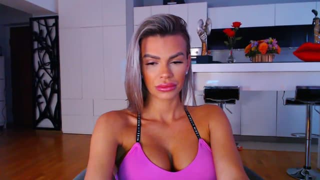 Gallery image thumbnail from D_y_y's myfreecams stream on, 03/09/2023, 05:34 image 19 of 20