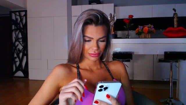 Gallery image thumbnail from D_y_y's myfreecams stream on, 03/09/2023, 05:34 image 9 of 20