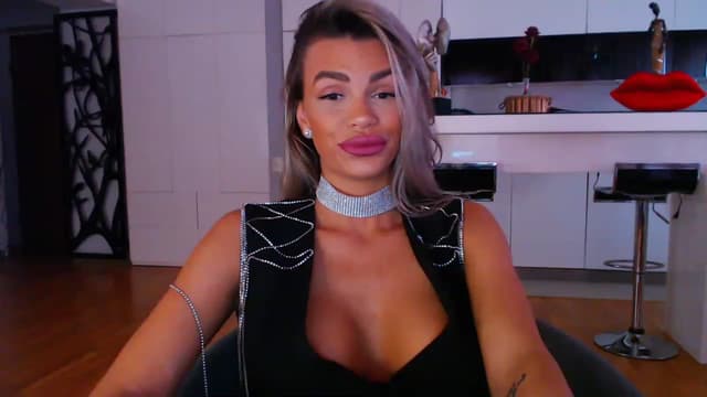 Gallery image thumbnail from D_y_y's myfreecams stream on, 04/15/2023, 04:32 image 20 of 20