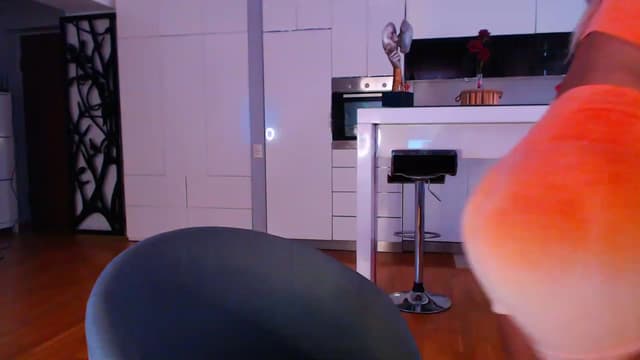 Gallery image thumbnail from D_y_y's myfreecams stream on, 04/23/2023, 04:29 image 15 of 20