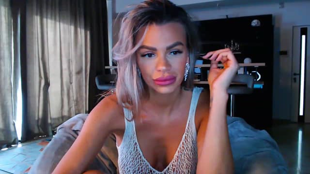 Gallery image thumbnail from D_y_y's myfreecams stream on, 05/06/2023, 05:34 image 6 of 20