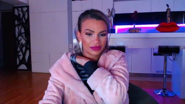 Gallery image thumbnail from D_y_y's myfreecams stream on, 05/07/2023, 03:46 image 16 of 20